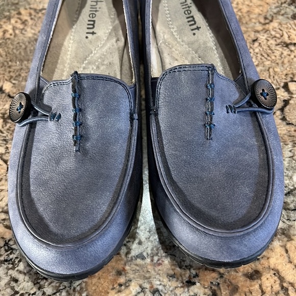 White Mt. Loafers - Picture 4 of 9